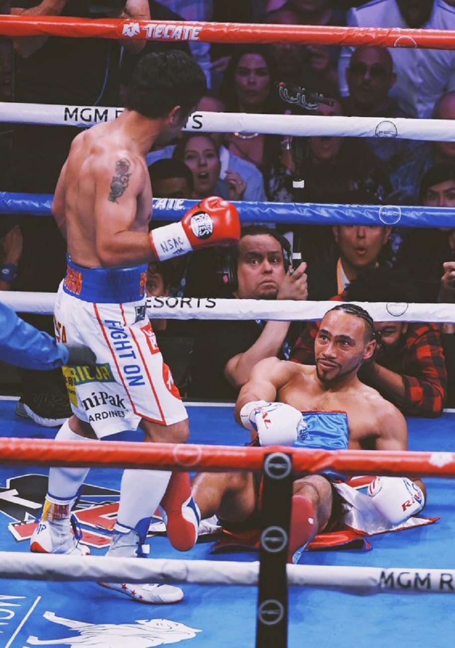 Cộng đồng mạng nói gì khi Keith Thurman bị ông lão 40 tuổi Manny Pacquiao vượt mặt?