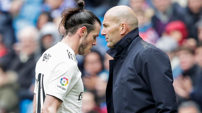 Bale vui vẻ tập luyện sau xác nhận được ra sân ở trận gặp Arsenal từ Zidane
