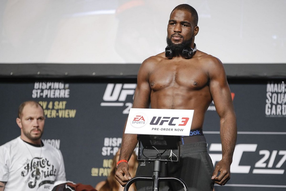 Bức xúc, Jon Jones bắt đầu phản pháo những cáo buộc tấn công tình dục Bức xúc, Jon Jones bắt đầu phản pháo những cáo buộc tấn công tình dục