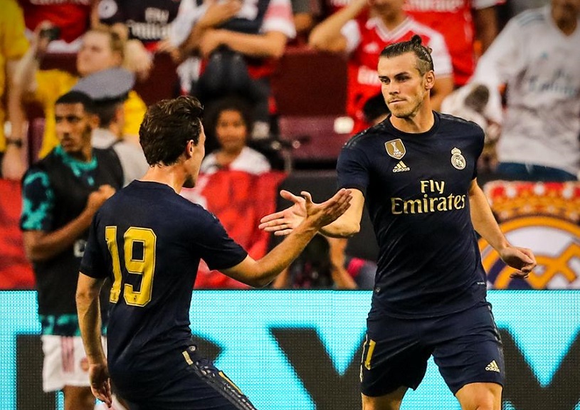 NHM Real Madrid phản ứng sau khi Bale bất ngờ ghi bàn cho Real Madrid