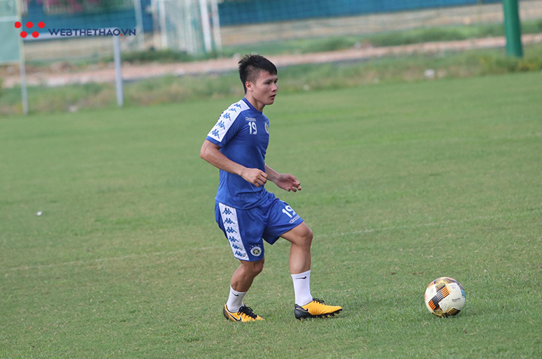 Quang Hải dè chừng trước sức mạnh TP.HCM ở trận "chung kết" V.League 2019