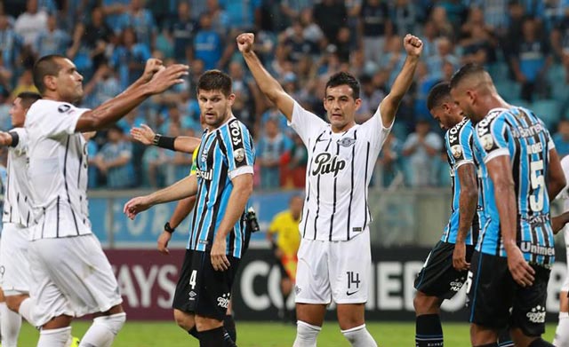 Soi kèo bóng đá Gremio vs Libertad 07h30, 26/07 (vòng 1/8 Copa Libertadores)