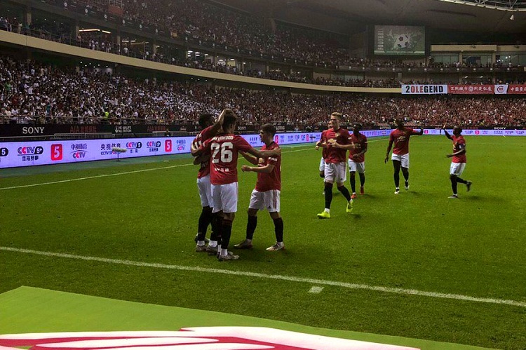 Kết quả MU vs Tottenham (2-1): Màn rượt đuổi hấp dẫn