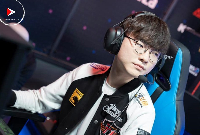 Đánh bại kình địch, SKT chỉ còn cách nhóm tham dự Playoff một trận thắng