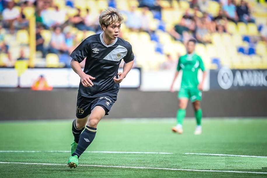 Sint-Truiden vs Mouscron: Công Phượng sắp dấn thân vào… châu Âu