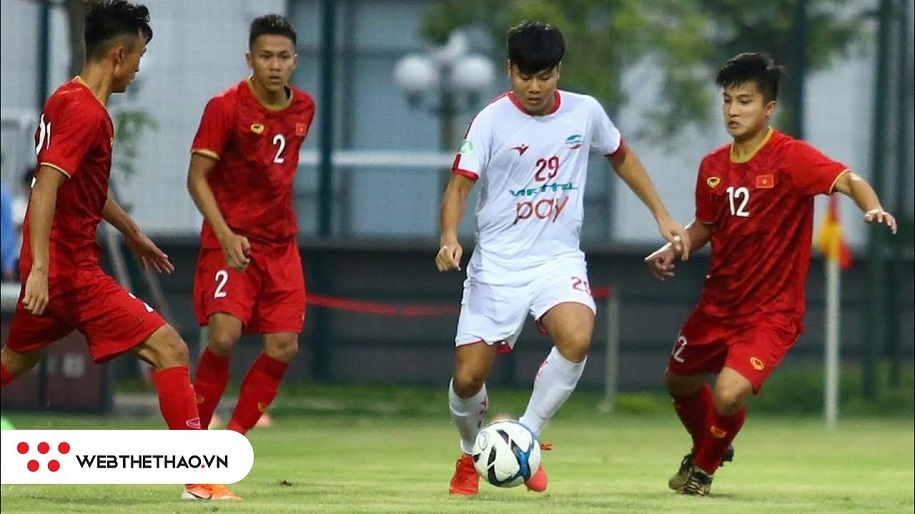 Thầy Park kèm cặp sát sao "sao trẻ" HAGL ở U22 Việt Nam