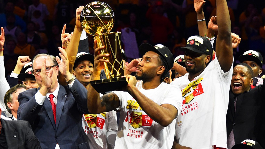 Vượt qua Harden và LeBron, Kawhi nhận danh hiệu cầu thủ xuất sắc nhất