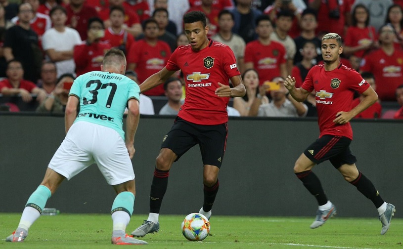 3 cầu thủ MU khiến Solskjaer vừa mừng vừa khó xử về chuyển nhượng