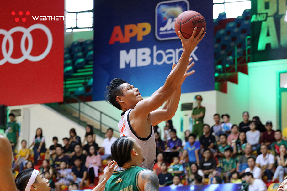 Danang Dragons vs Thang Long Warriors lần 2: Đốt cháy cuộc đua Playoffs