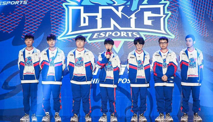 Trực tiếp LPL mùa hè 2019 LNG vs FPX: SofM ra sân