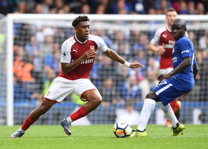 Nicolas Pepe với số liệu thống kê làm lu mờ Iwobi và Mkhitaryan ở Arsenal