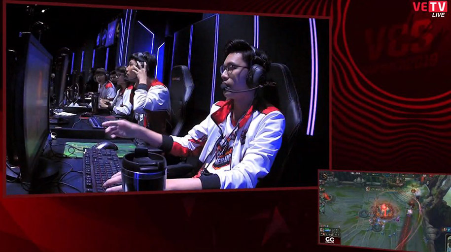 Pake tỏa sáng, CERBERUS lội ngược dòng thành công trước QTV Gaming