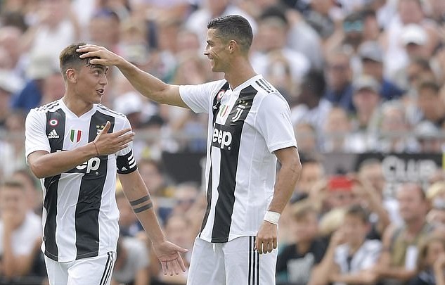 Ronaldo khuyên Dybala chuyển sang MU theo cách đặc biệt