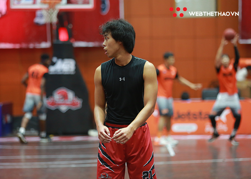 Hoàng Thế Hiển tái xuất, thắp sáng cơ hội playoff cho Thang Long Warriors