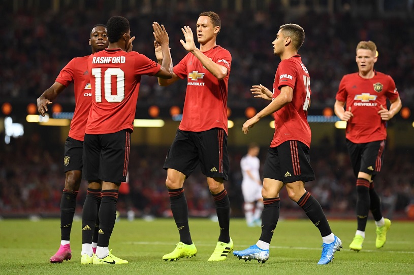 NHM MU phấn khích với trung vệ Tuanzebe sau trận đấu với AC Milan