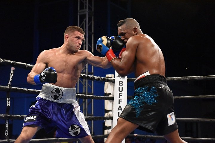 Canelo Alvarez bị tước đai: Liệu có phải do Sergiy Derevyanchenko dàn xếp? Canelo Alvarez bị tước đai: Liệu có phải do Sergiy Derevyanchenko dàn xếp?