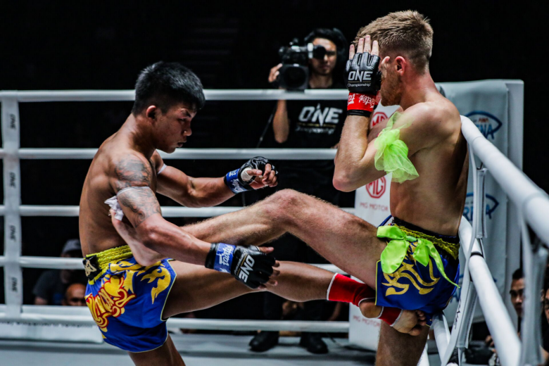 Top 5 khoảnh khắc ấn tượng tại ONE Championship: Dawn of Heroes