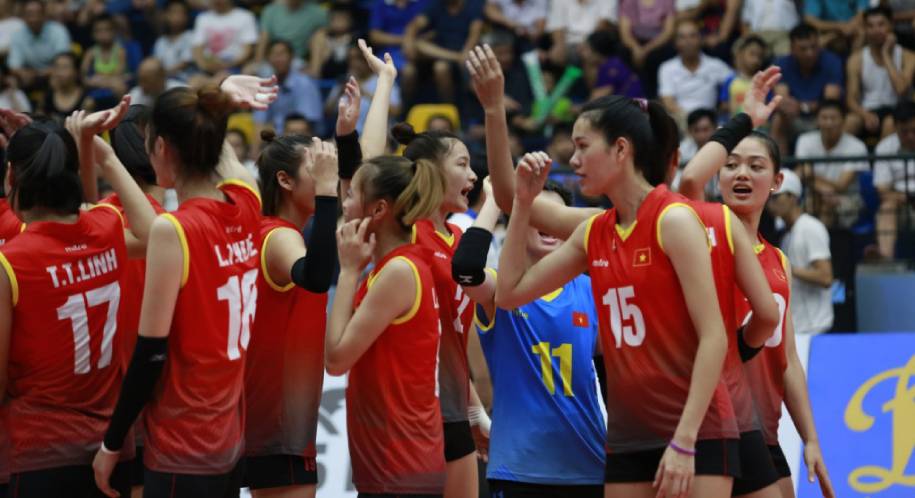 TRỰC TIẾP bóng chuyền VTV Cup 2019: Việt Nam vs Altay (19h00, 5/8)