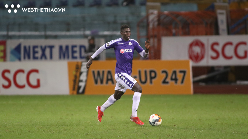 Trước trận chung kết AFC Cup, ngoại binh của Hà Nội đang gặp vấn đề gì?
