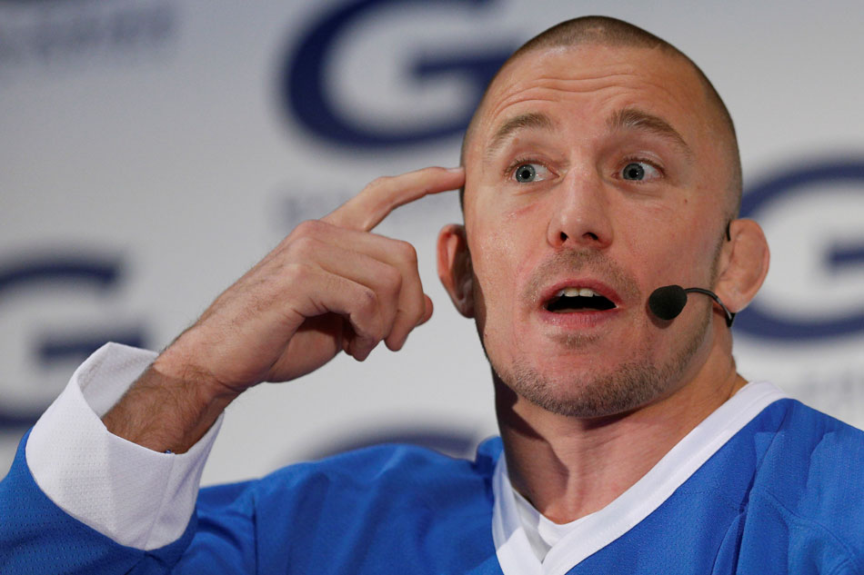 Georges St-Pierre trả lời tin đồn trận đấu với Khabib Nurmagomedov