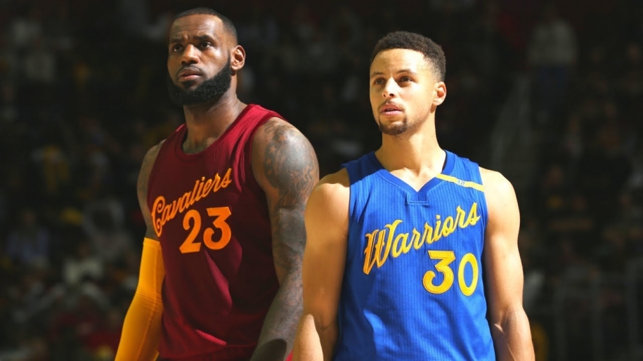LeBron James sát cánh cùng Stephen Curry trong đội hình Thập kỷ NBA