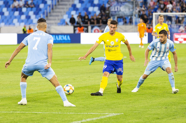 Soi kèo bóng đá Slovan Bratislava vs Dundalk 01h15, 08/08 (Vòng sơ loại Europa League)