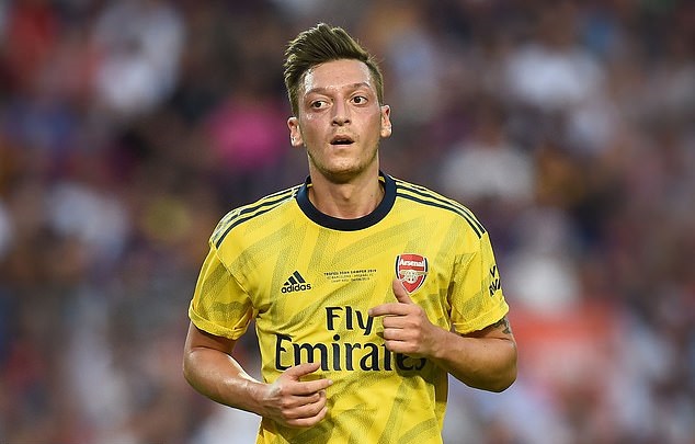 Chuyển nhượng sáng 7/8: Mesut Ozil có thể thay thế Rooney ở giải nhà nghề Mỹ