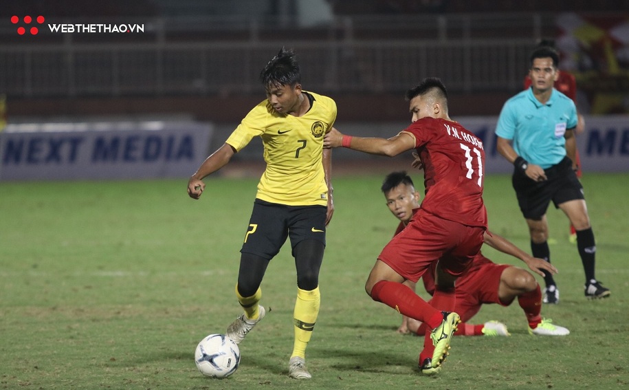 HLV Maloney chỉ ra nguyên nhân thất bại trước U18 Việt Nam