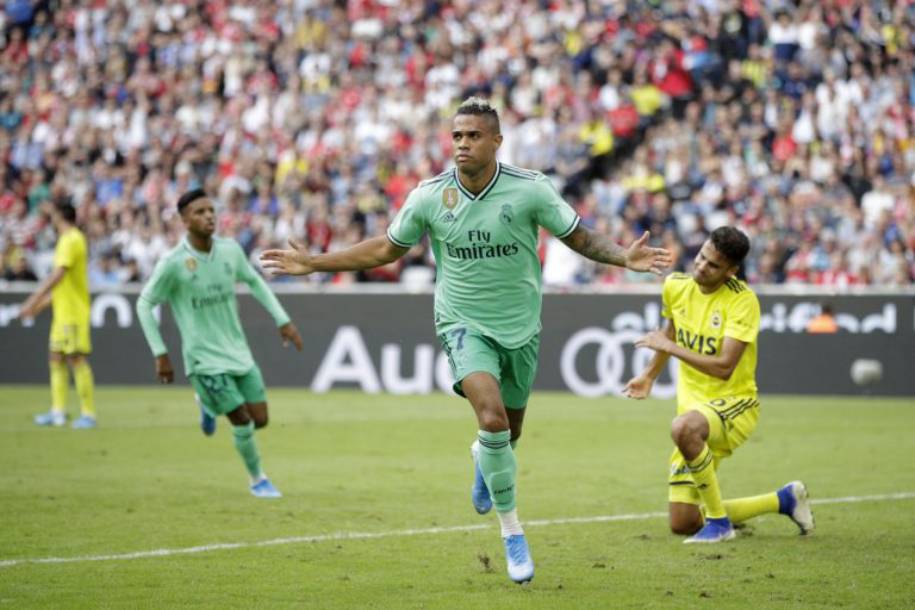 Link xem bóng đá trực tuyến Salzburg vs Real Madrid (00h00, 8/8)