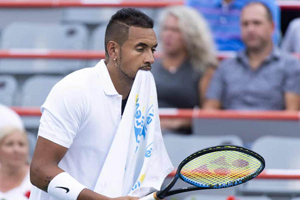Rogers Cup: Nick Kyrgios khẩu chiến với trọng tài chỉ vì chiếc khăn