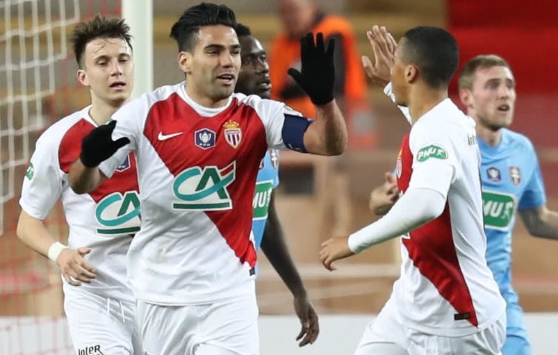 Soi kèo bóng đá Monaco vs Lyon 01h45, 10/8 (Ligue 1 2019/20)