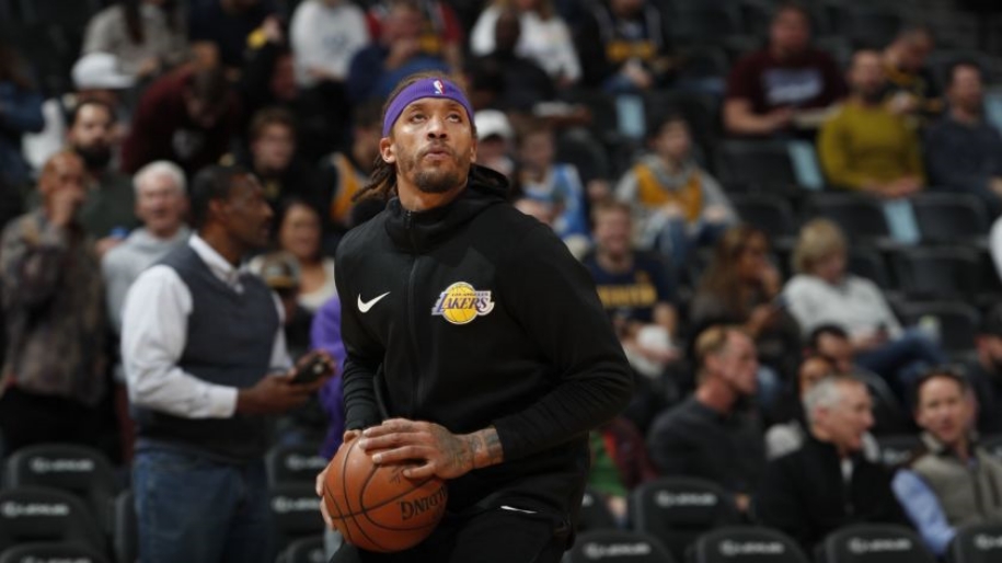 Đồng đội cũ của LeBron James bị NBA treo giò 5 trận vì cần sa Đồng đội cũ của LeBron James bị NBA treo giò 5 trận vì cần sa
