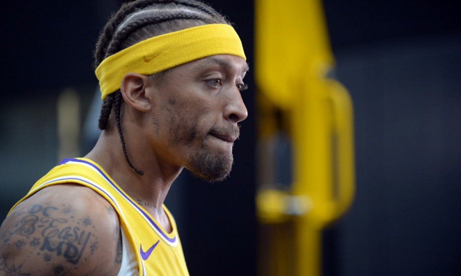 Đồng đội cũ của LeBron James bị NBA treo giò 5 trận vì cần sa