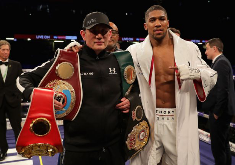 Anthony Joshua quyết không thay đổi HLV Anthony Joshua quyết không thay đổi HLV