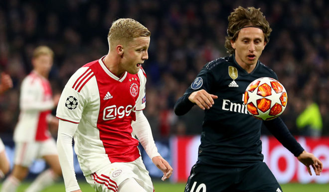 Link xem bóng đá trực tuyến Ajax vs Emmen (00h45, 11/8)