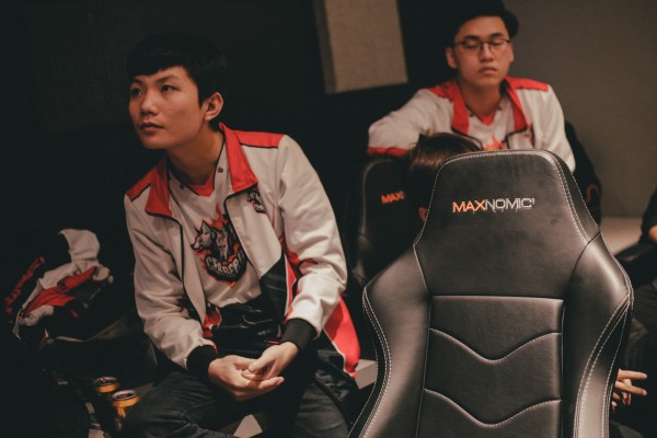VCS Mùa Hè 2019 ngày 11/8: EVOS vs CES