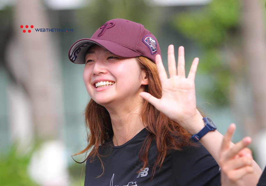 Bé “bỉm sữa” theo chân bố mẹ và nét độc đáo ở Đà Nẵng International Marathon
