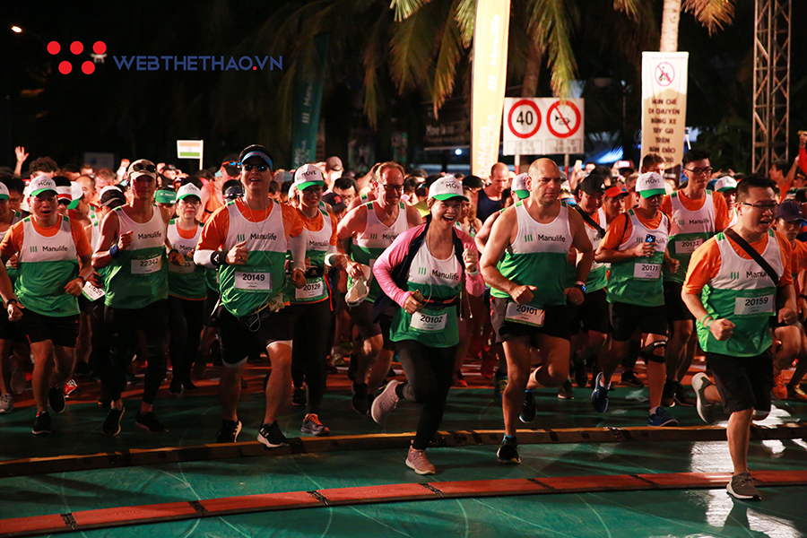 Hàng nghìn VĐV đánh thức Đà Nẵng International Marathon 2019 trong đêm Hàng nghìn VĐV đánh thức Đà Nẵng International Marathon 2019 trong đêm