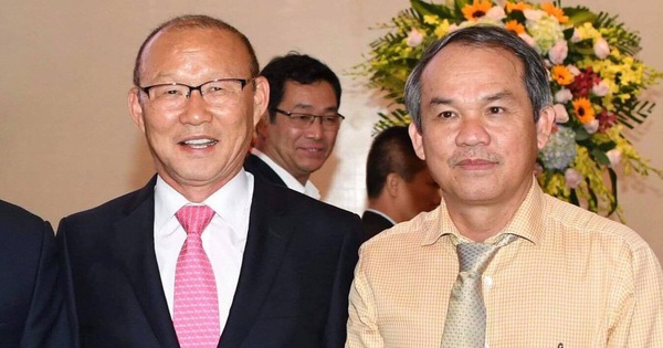 Bầu Đức làm khổ HLV Park Hang Seo vì câu nói “HAGL đá cho vui”?