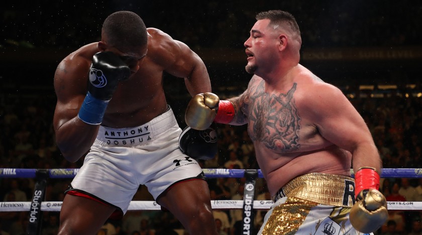 Anthony Joshua tự mổ xẻ thất bại của bản thân trước Ruiz