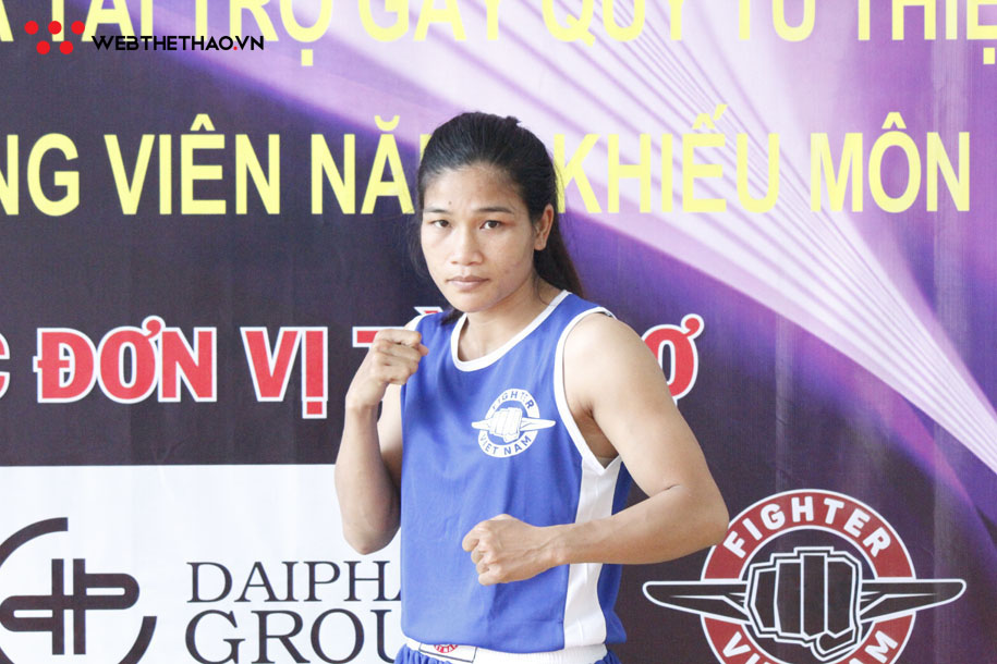 Toàn cảnh buổi cân giải Boxing B7, nữ hoàng Muay Việt cũng tham gia