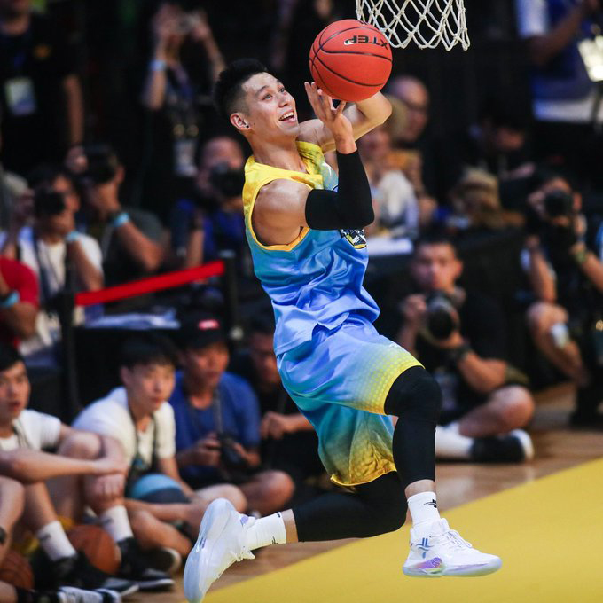 Jeremy Lin được đãi ngộ đỉnh, ký hợp đồng khủng với hãng giày Trung Quốc Jeremy Lin được đãi ngộ đỉnh, ký hợp đồng khủng với hãng giày Trung Quốc