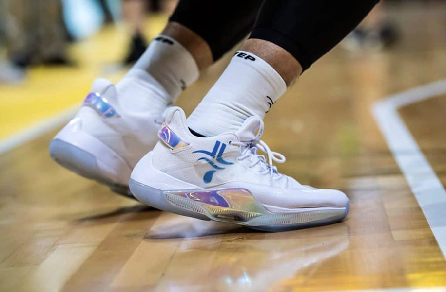 Jeremy Lin được đãi ngộ đỉnh, ký hợp đồng khủng với hãng giày Trung Quốc Jeremy Lin được đãi ngộ đỉnh, ký hợp đồng khủng với hãng giày Trung Quốc