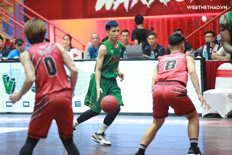 Ghi 35 điểm, Zach Allmon vẫn không giúp Thang Long Warriors có được chiến thắng