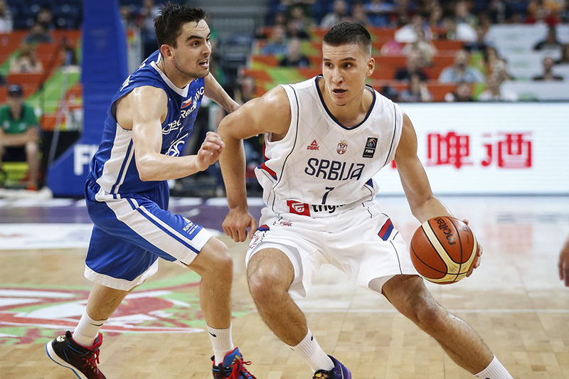Bogdan Bogdanovic ghi 27 điểm giúp Serbia hạ gục Lít-va