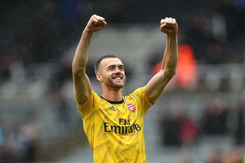Chambers giúp Arsenal không tốn thêm 1 xu để có trung vệ chất lượng