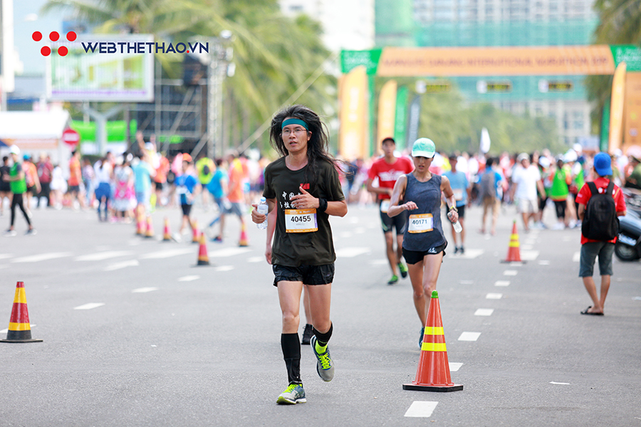Những trang phục độc đáo và cá tính nhất Manulife Danang International Marathon 2019 Những trang phục độc đáo và cá tính nhất Manulife Danang International Marathon 2019