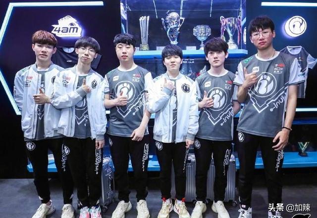 Trực tiếp LPL Mùa Hè 2019 ngày 13/8: LGD vs IG; RW vs VG