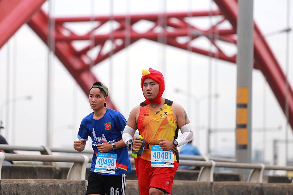 Chàng trai 120kg, mối lương duyên với chạy bộ và nhiếp ảnh gia tại DNIM 2019 Chàng trai 120kg, mối lương duyên với chạy bộ và nhiếp ảnh gia tại DNIM 2019