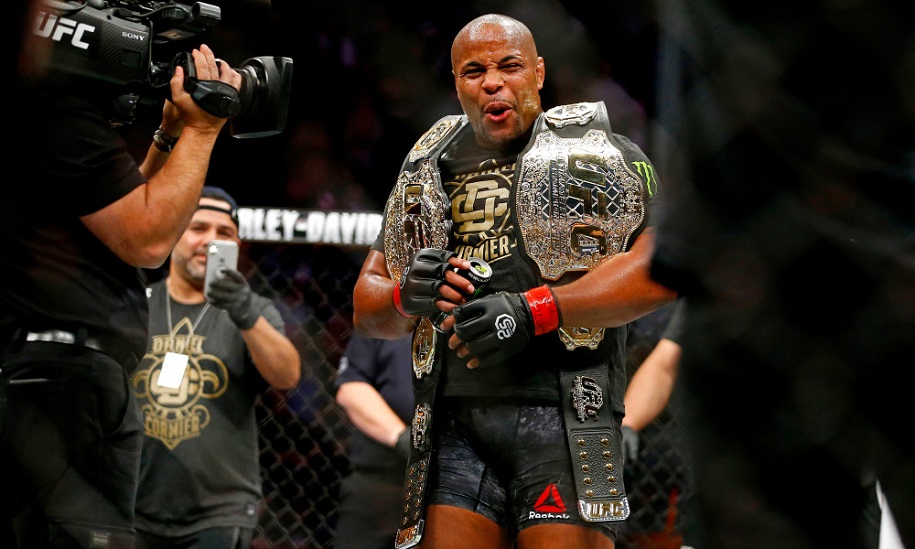 Daniel Cormier: Tôi sẽ không giải nghệ như một kẻ thất bại